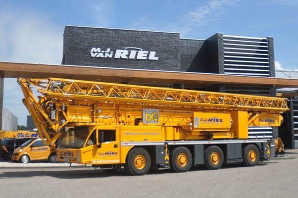 48_meter_mobiele_torenkraan