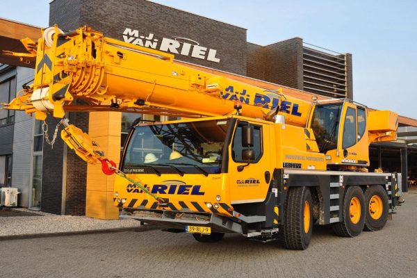 50-tons_telescoopkraan